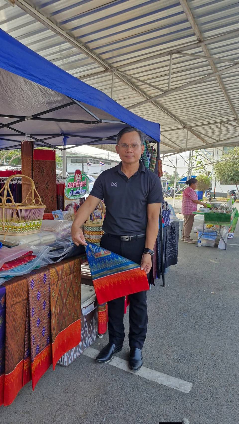 📣CDD LAMPLAIMAT : GROWTH TEAM LAMPLAIMAT BURIRAM พช.ลำปลายมาศ  ดำเนินโครงการขับเคลื่อนเศรษฐกิจฐานราก จัดกิจกรรมส่งเสริมการขาย ณ ตลาดนัดคนไทยยิ้มได้