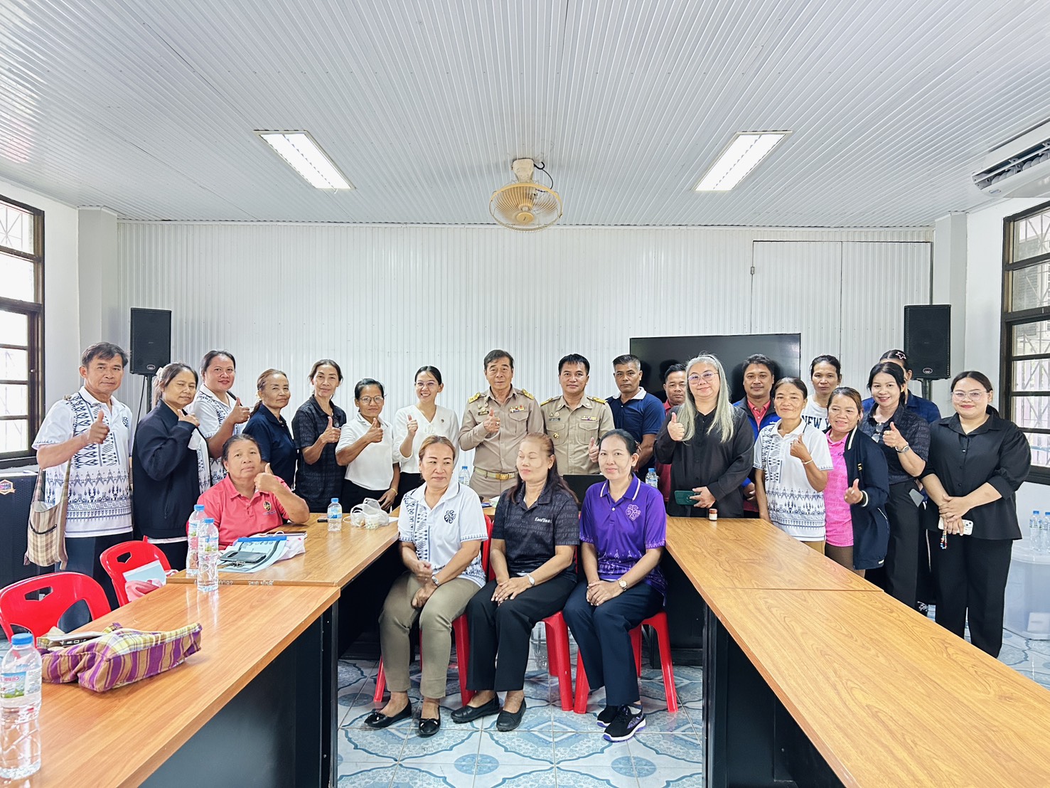 📣CDD LAMPLAIMAT : GROWTH TEAM LAMPLAIMAT BURIRAM พช.ลำปลายมาศ ร่วมโครงการการบริหารการจัดเก็บและใช้ประโยชน์ข้อมูลความจำเป็นพื้นฐาน (จปฐ.) กิจกรรมย่อยที่ 1.4.1.2 กิจกรรมนักสารสนเทศชุมชน