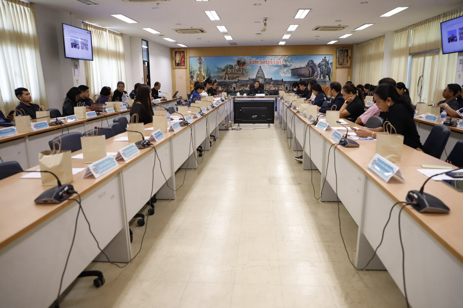 📣CDD LAMPLAIMAT : GROWTH TEAM LAMPLAIMAT BURIRAM พช.ลำปลายมาศ ร่วมประชุมคณะทำงานขับเคลื่อนการพัฒนาเศรษฐกิจฐานรากและประชารัฐ จังหวัดบุรีรัมย์ (คสป.)