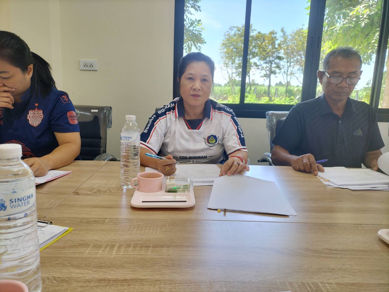 📣CDD LAMPLAIMAT : GROWTH TEAM LAMPLAIMAT BURIRAM พช.ลำปลายมาศ ร่วมประชุมคณะกรรมการพัฒนาองค์การบริหารส่วนตำบลแสลงพัน เพื่อพิจารณาอนุมัติร่างแผนดำเนินงาน ประจำปีงบประมาณ .ศ. 2570