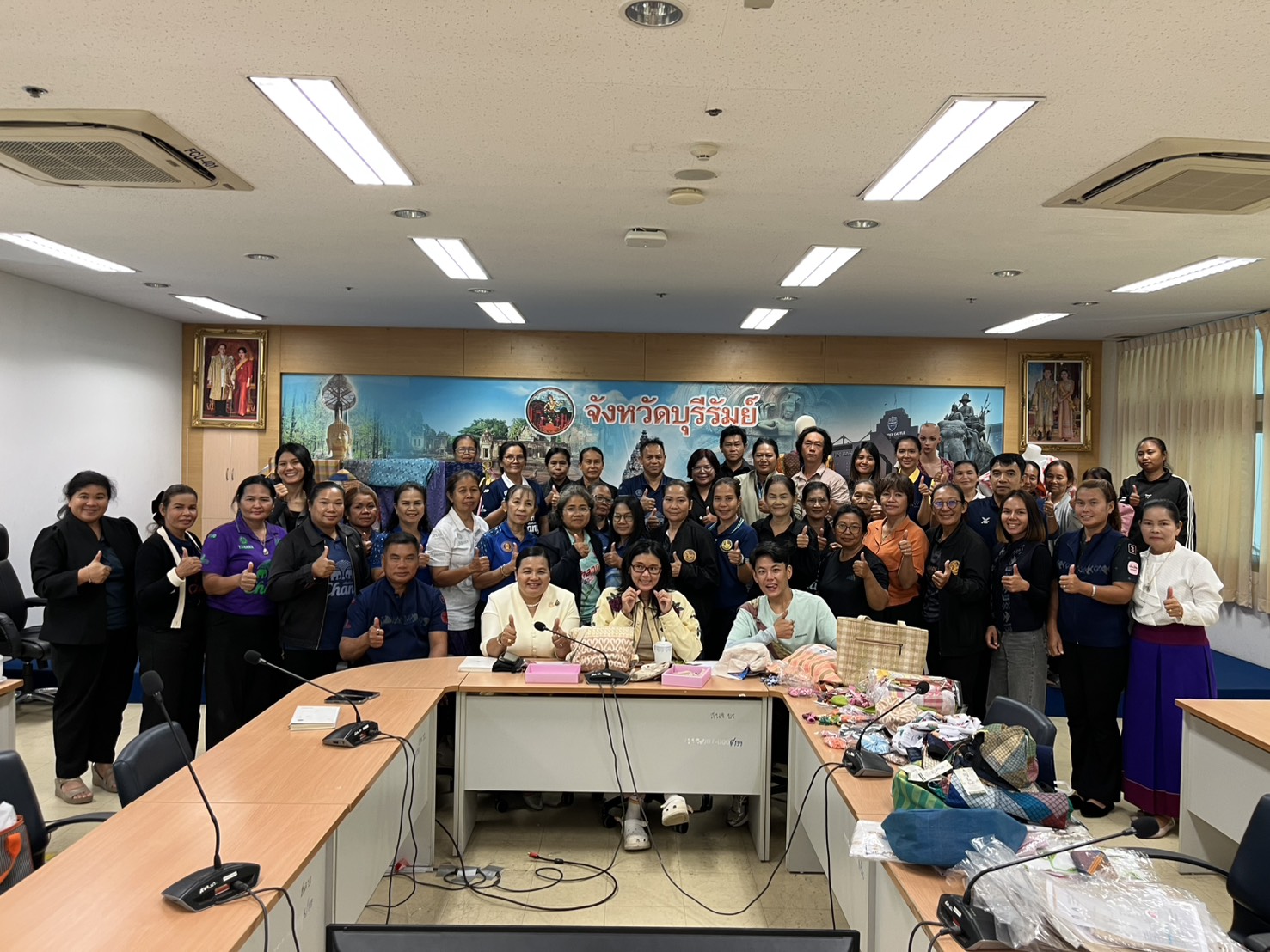 📣CDD LAMPLAIMAT : GROWTH TEAM LAMPLAIMAT BURIRAM พช.ลำปลายมาศ กลุ่มเป้าหมายร่วมโครงการพัฒนาสินค้า/บริการด้านการท่องเที่ยว กิจกรรมหลัก ส่งเสริมการพัฒนายกระดับผลิตภัณฑ์ OTOP/ผลิตภัณฑ์ชุมชน