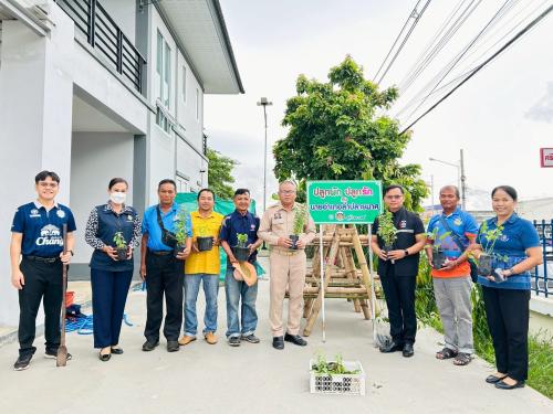 CDD LAMPLAIMAT : GROWTH TEAM LAMPLAIMAT BURIRAM📣พช.ลำปลายมาศ เดินหน้าสร้างความมั่นคงทางอาหารตามแนวพระราชดำริ สมเด็จพระกนิษฐาธิราชเจ้า กรมสมเด็จพระเทพรัตนราชสุดาฯ สยามบรมราชกุมารี จัดกิจกรรม “ปลูกผักสวนครัว เพื่อสร้างความมั่นคงทางอาหาร” ณ บริเวณบ้านพักนายอำเภอลำปลายมาศ