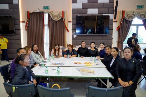 📣CDD LAMPLAIMAT : GROWTH TEAM LAMPLAIMAT BURIRAM พช.ลำปลายมาศ ร่วมจัดทำดอกไม้จันทน์ เตรียมความพร้อมพิธีถวายดอกไม้จันทน์ของประชาชนในส่วนภูมิภาค